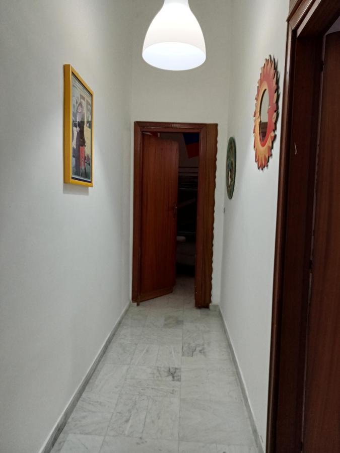 Dama Hostelbb نابولي المظهر الخارجي الصورة