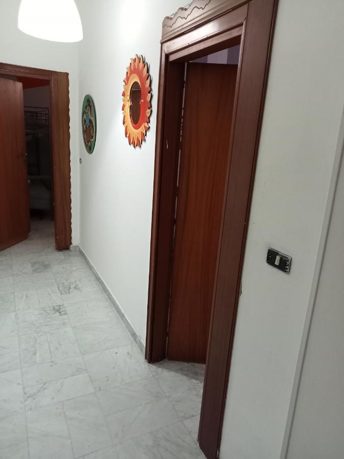 Dama Hostelbb نابولي المظهر الخارجي الصورة