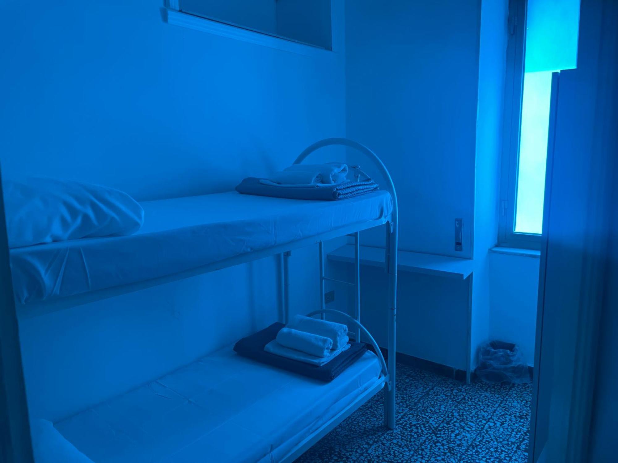 Dama Hostelbb نابولي المظهر الخارجي الصورة